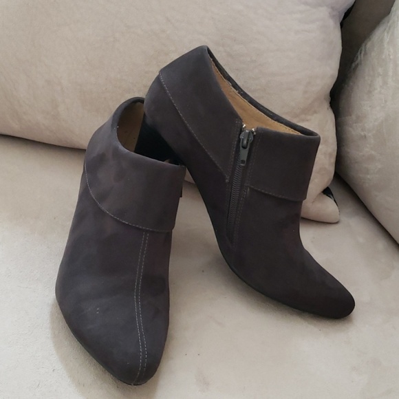 JB Martin - Picture 4 of 4